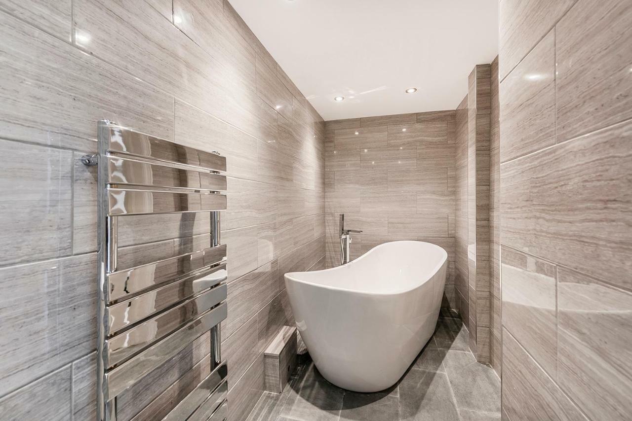 Stylish 2 Bedroom Flat In Knightsbridge ロンドン エクステリア 写真