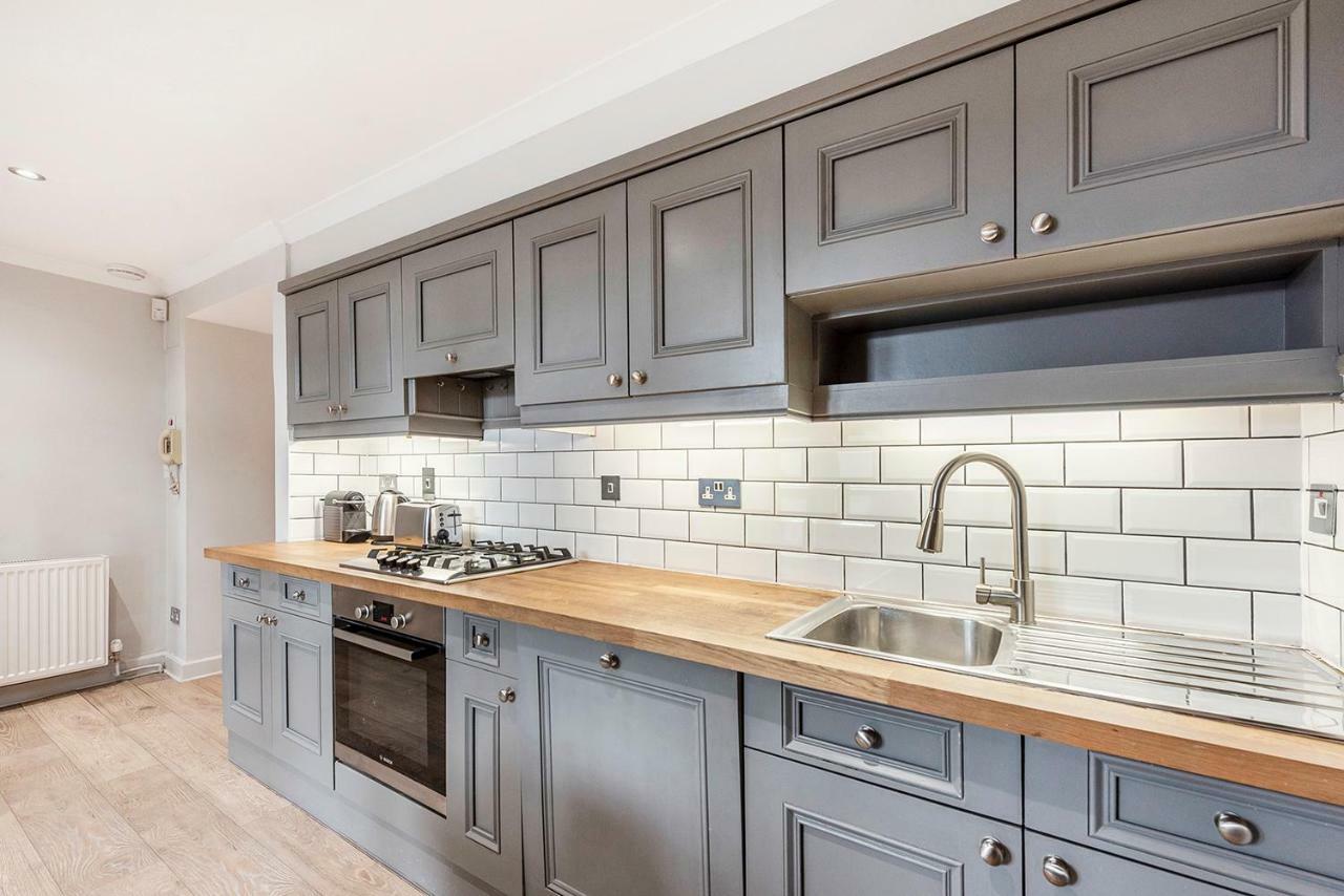 Stylish 2 Bedroom Flat In Knightsbridge ロンドン エクステリア 写真